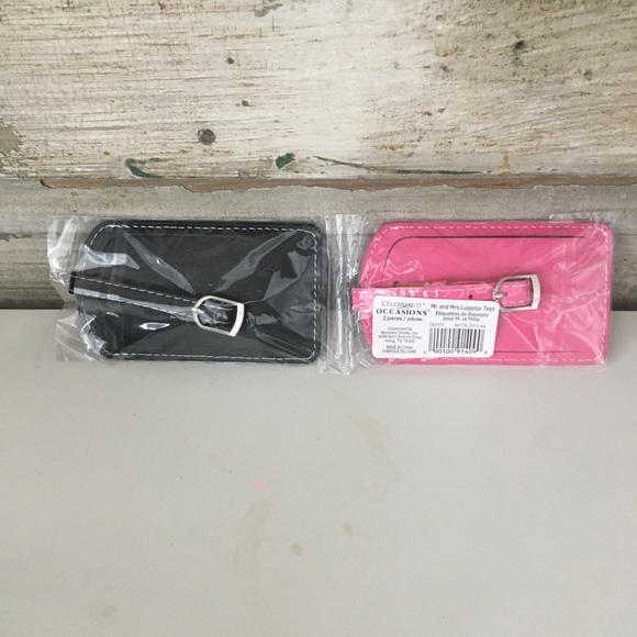 MR & MRS TRAVEL TAGS - Picture 2 of 2